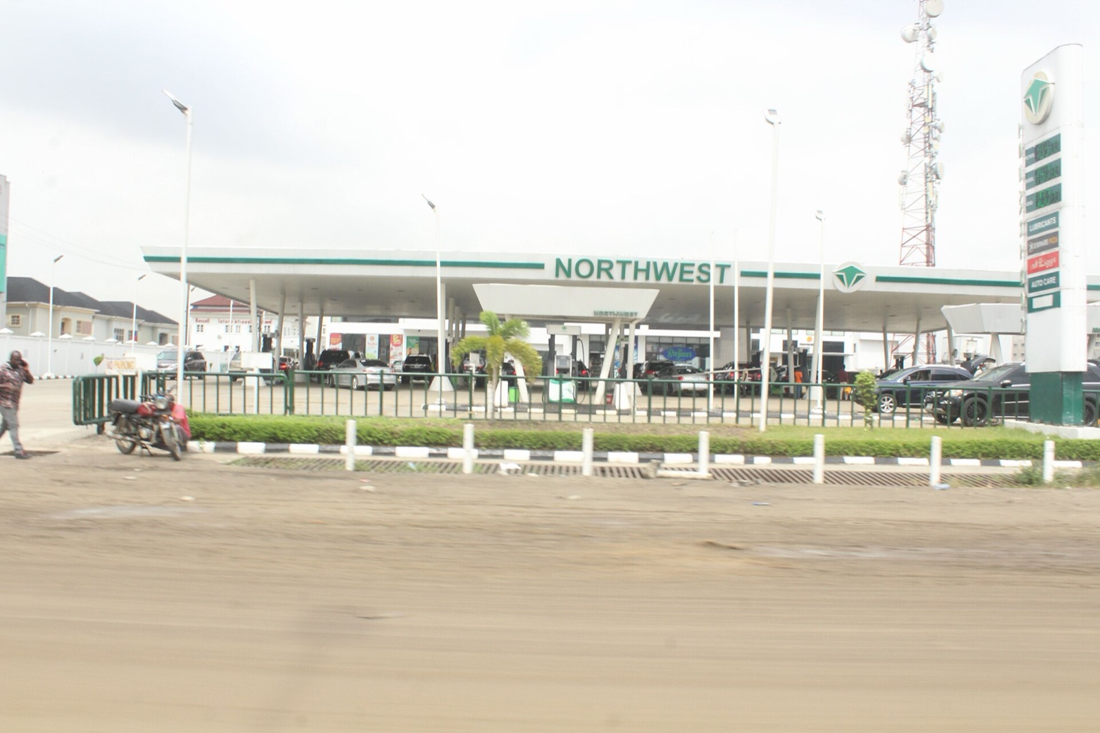 A petrol filling station beside the Lekki–Epe Expressway in Lagos